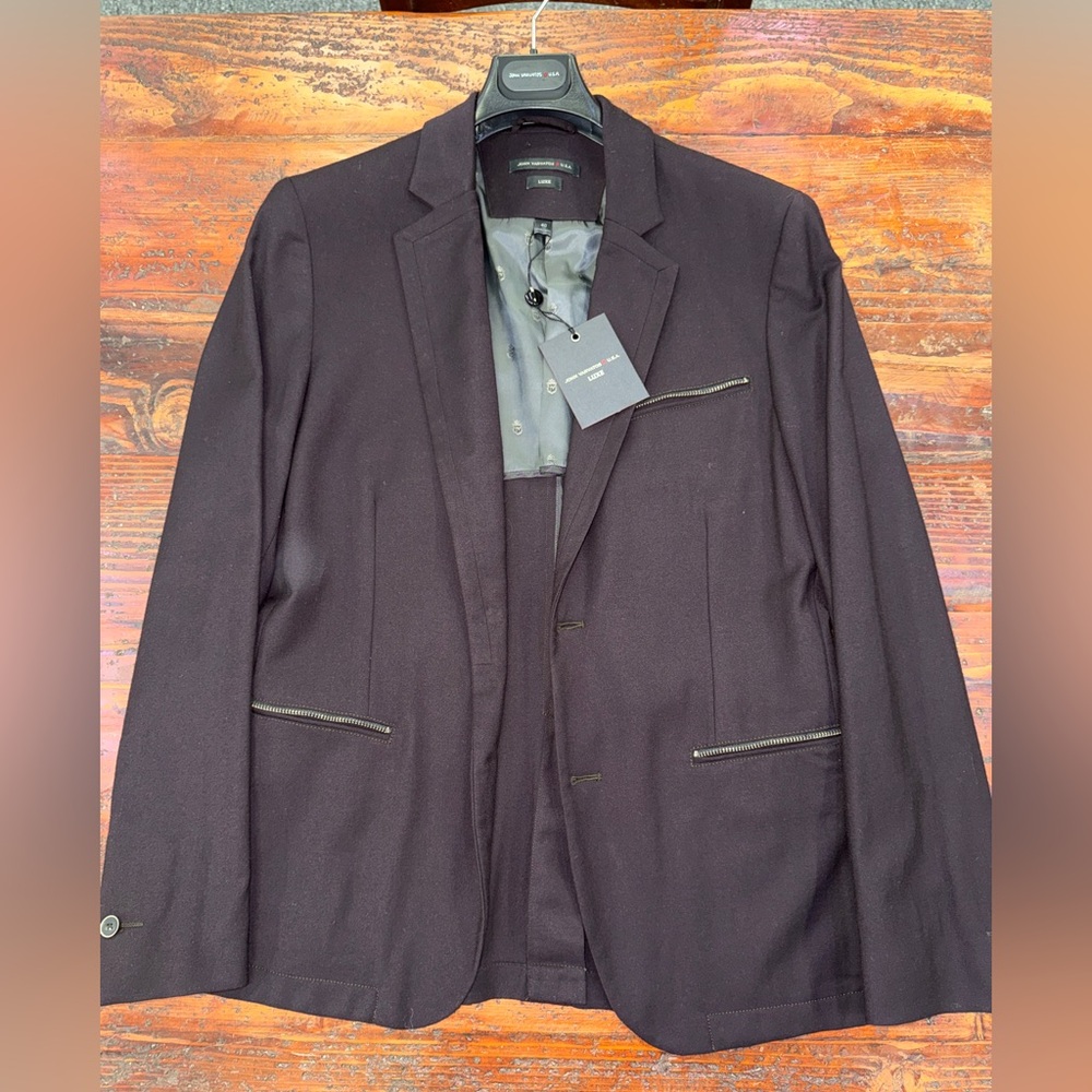John Varvatos Luxe Jacket in Burgundy 40R